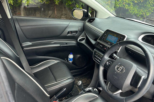 Second hand 2017 Toyota Sienta 1.5L V AT 