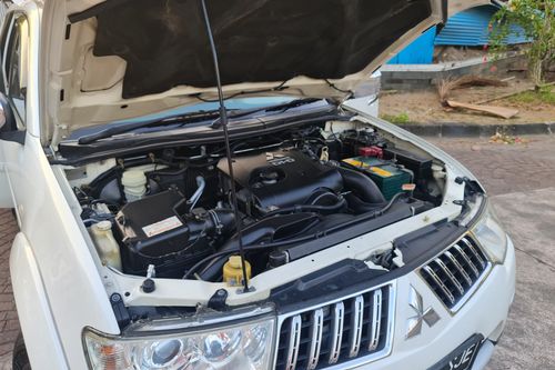 2011 Mitsubishi Pajero Sport Exceed AT 4x2 bekas