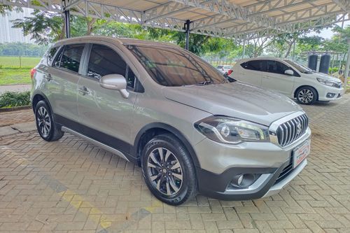 Second hand 2019 Suzuki SX4 S Cross AT 