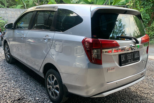 2020 Daihatsu Sigra 1.2 R MT tua