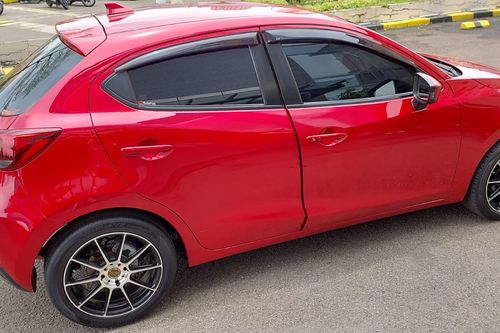 Dijual 2016 Mazda 2 R SKYACTIV AT bekas