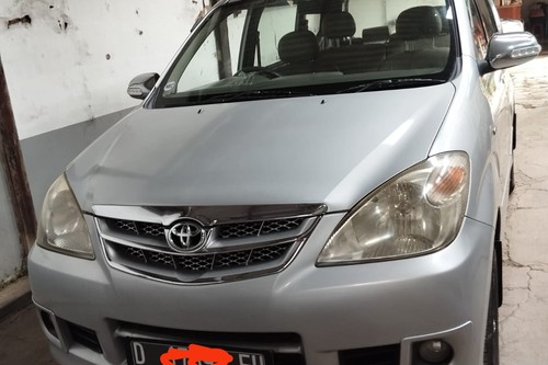 2011 Toyota Avanza  1.3 G MT