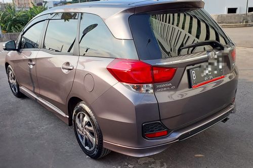 Beli mobil bekas