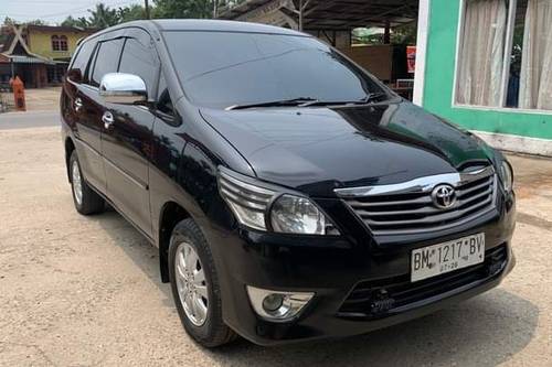 2012 Toyota Kijang Innova 2.5 G MT DIESEL bekas