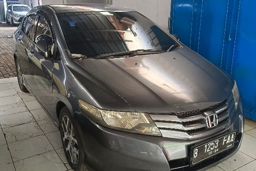 Beli mobil bekas