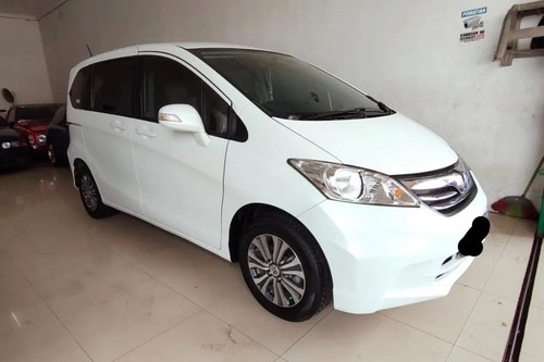 2013 Honda Freed  SD