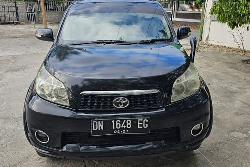 Second Hand 2011 Toyota Rush  G LUXURY A/T