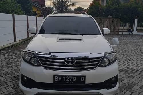 Used 2012 Toyota Fortuner 4X2 2.5L MT TRD