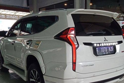 Dijual 2017 Mitsubishi Pajero Sport Dakar Ultimate AT 4x4 bekas