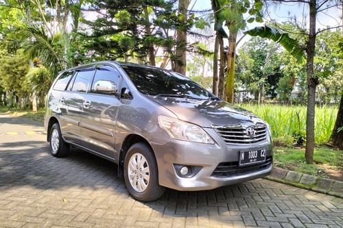2012 Toyota Kijang Innova 2.0 G AT