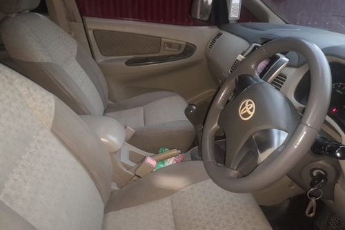 2nd Hand 2014 Toyota Innova DIESEL G 2.4 MT