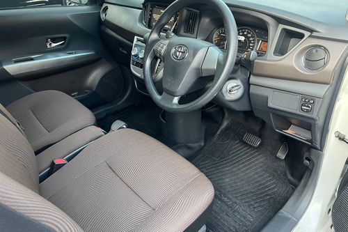 2021 Toyota Calya G AT bekas