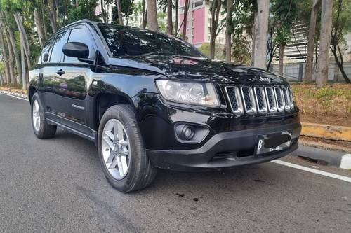 2012 Jeep Compass 2.4 LIMITED bekas