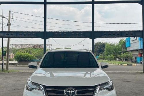 Second hand 2019 Toyota Fortuner G 4x2 Luxury 2.7L AT 