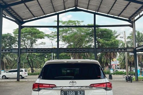 2nd Hand 2019 Toyota Fortuner G 4x2 Luxury 2.7L AT