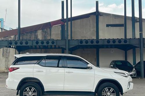 Old 2019 Toyota Fortuner G 4x2 Luxury 2.7L AT