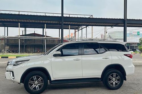 Second hand 2019 Toyota Fortuner G 4x2 Luxury 2.7L AT 