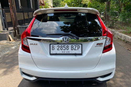 Beli mobil bekas