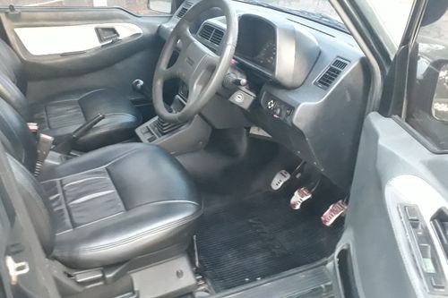 Dijual 1994 Suzuki Escudo 1.6JLX MT bekas