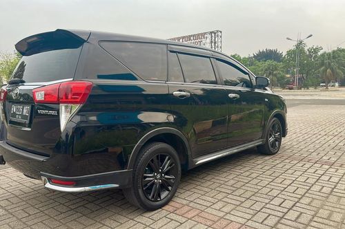 Used 2019 Toyota Kijang Innova 2.0L Venturer AT