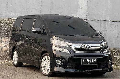 2012 Toyota Vellfire  2.4 ZG AT AUDIOLESS