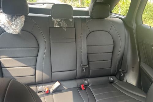 2022 Mercedes Benz GLC-Class 200 AMG Night Edition bekas