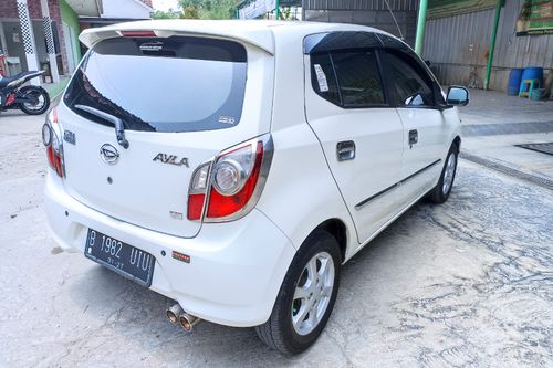 Second hand 2016 Daihatsu Ayla 1.0L X MT 