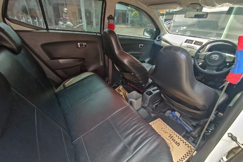Used 2016 Daihatsu Ayla 1.0L X MT
