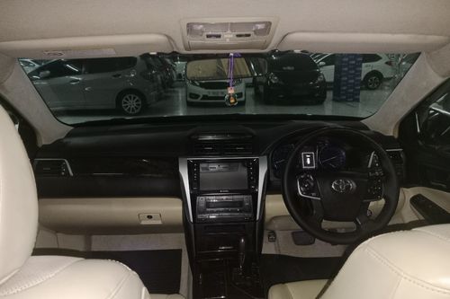 2015 Toyota Camry  2.5 V AT MC