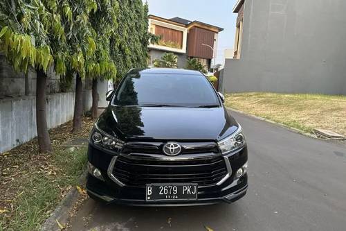 2019 Toyota Innova 2.0 MT VENTURER bekas