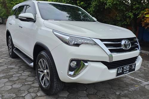 2016 Toyota Fortuner  VRZ 4X2 2.4 AT bekas