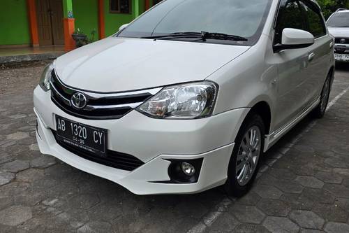 2016 Toyota Etios Valco G M/T bekas