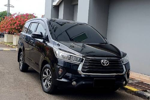 2022 Toyota Innova DIESEL G 2.4 AT bekas