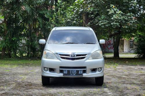 Used 2010 Toyota Avanza 1.3G AT