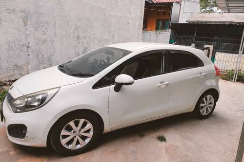 2012 Kia Rio  SE 1.4L MT bekas