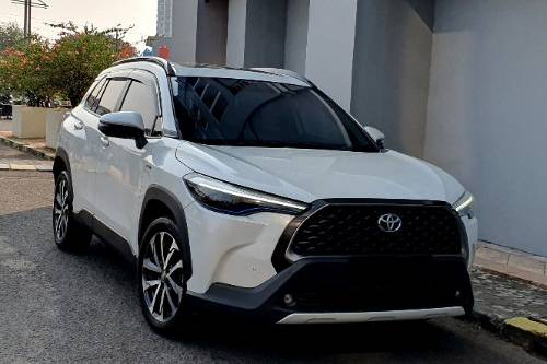 2021 Toyota Corolla Cross 1.8L Hybrid bekas