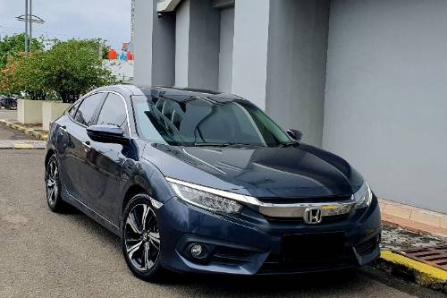 2017 Honda Civic 1.5L ES bekas