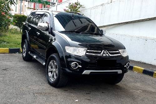 2015 Mitsubishi Pajero Sport  Dakar 4x2 bekas