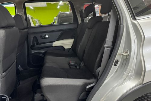 Beli mobil bekas