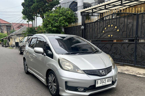 2014 Honda Jazz RS CVT bekas