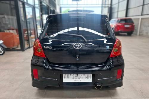 2013 Toyota Yaris E 1.5L AT bekas