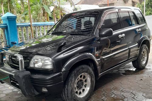 2nd Hand 2003 Suzuki Escudo Injection 1.6L MT