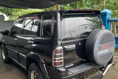 Used 2003 Suzuki Escudo Injection 1.6L MT