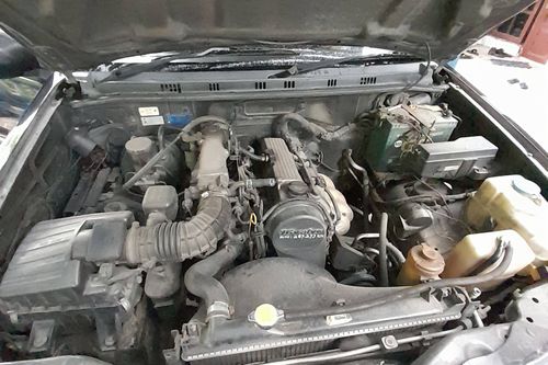 Used 2003 Suzuki Escudo Injection 1.6L MT