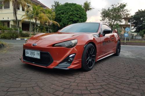 2012 Toyota 86  2.0 TRD Package AT bekas