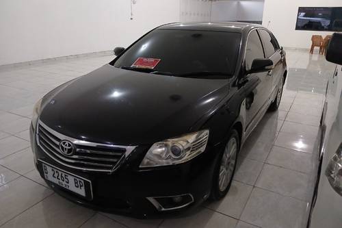 2011 Toyota Camry  2.4 V AT bekas