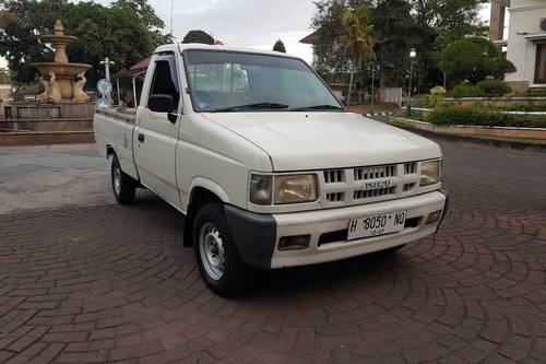 2012 Isuzu Panther 2.5 TURBO M/T PICK UP bekas