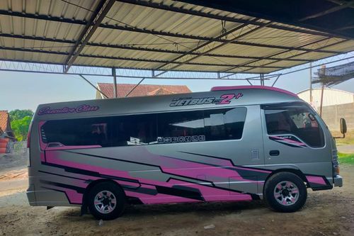 Dijual 2017 Isuzu MuX 2.5L 4x4 MT bekas