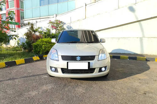 2010 Suzuki Swift  ST AT bekas