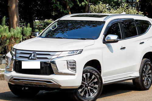 2022 Mitsubishi Pajero Sport Dakar AT 4x2 tua